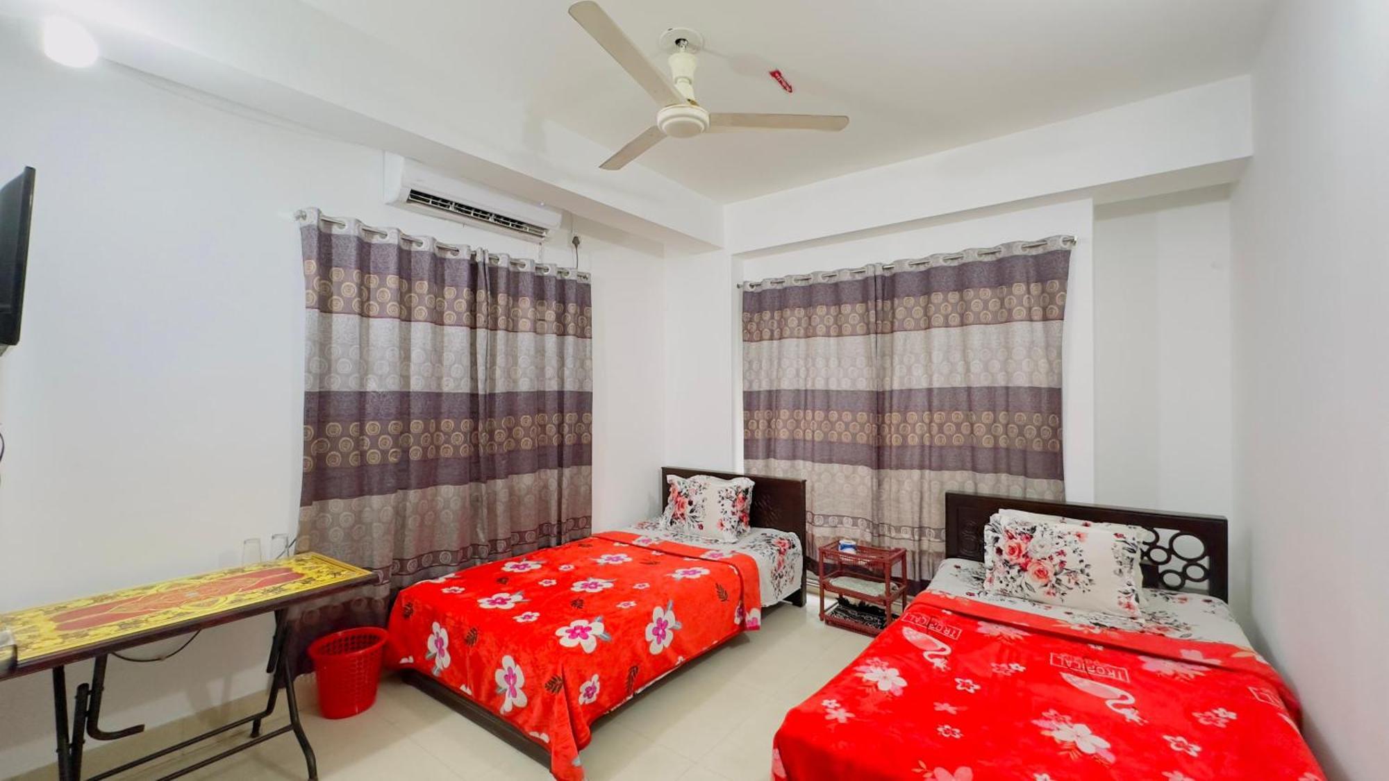 Mohammadia Restaurant & Guest House Near United Hospital Dhaka Bagian luar foto