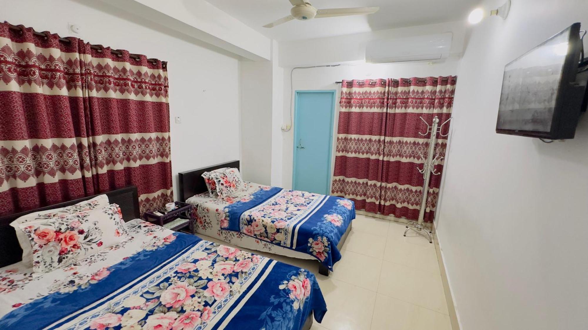Mohammadia Restaurant & Guest House Near United Hospital Dhaka Bagian luar foto