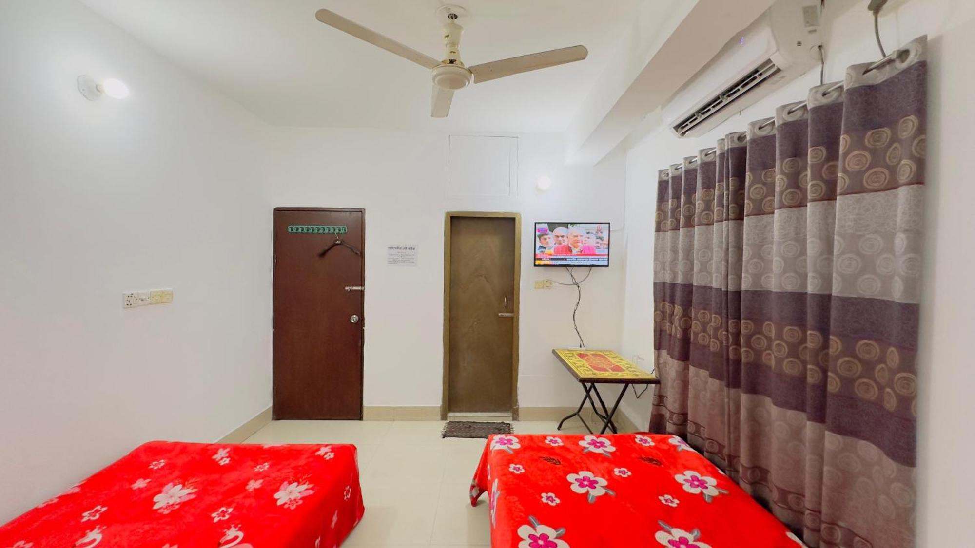 Mohammadia Restaurant & Guest House Near United Hospital Dhaka Bagian luar foto