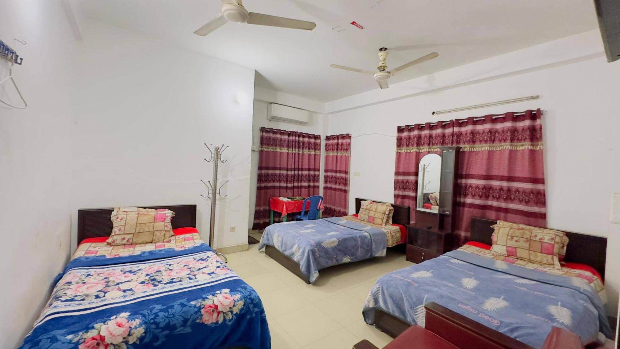 Mohammadia Restaurant & Guest House Near United Hospital Dhaka Bagian luar foto